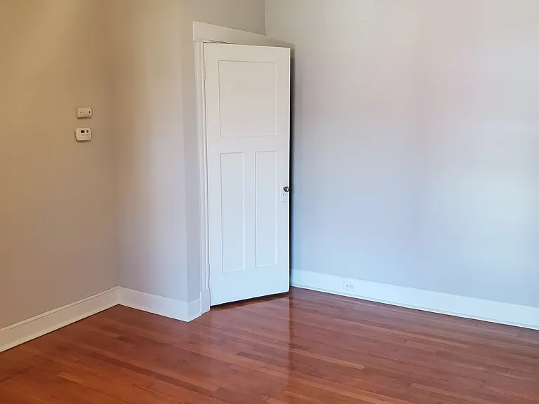 6041 Waterman Blvd — Photo 21