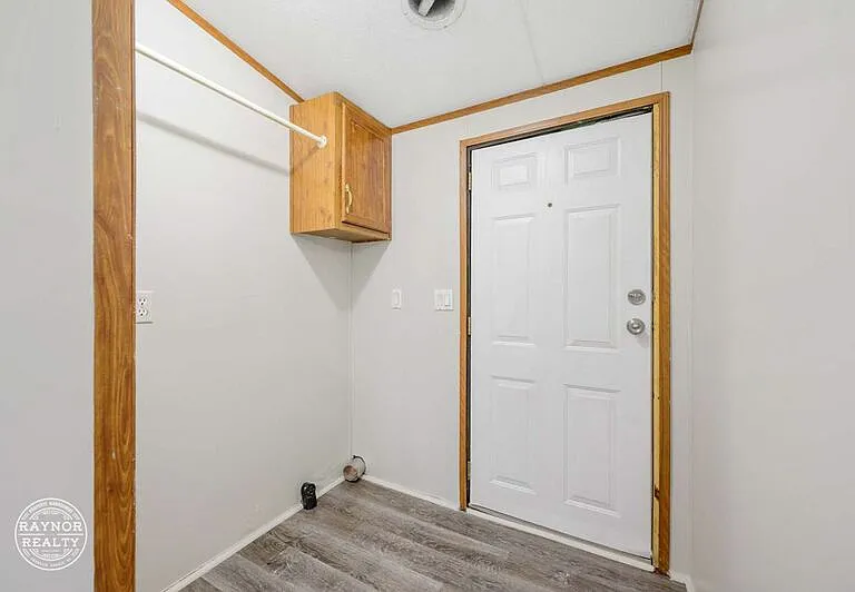 121 Wood Church Rd — Photo 17