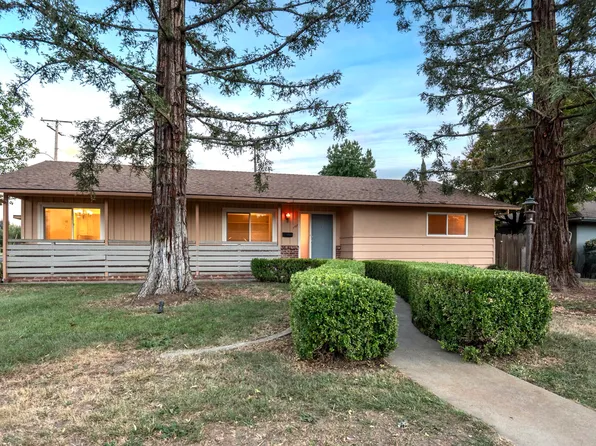 1101 W Laurel Avenue, Visalia, CA 93277