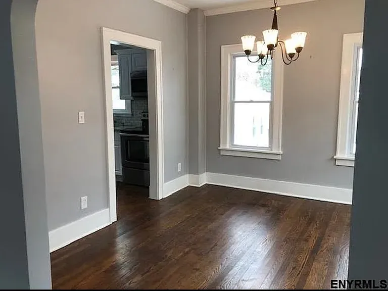 19 Stratton Pl — Photo 7