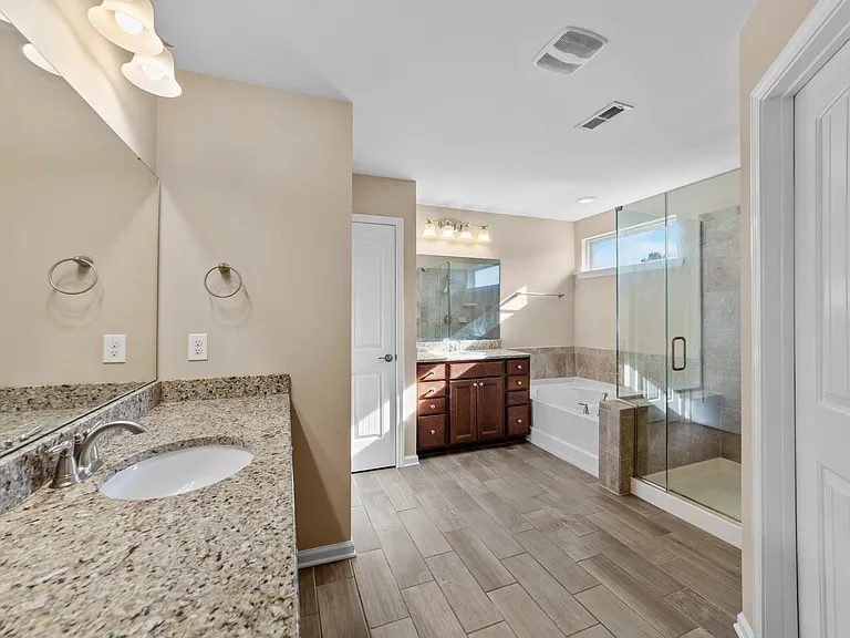 1563 Kythira Dr — Photo 26