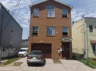 39 Rose Ave, Jersey City, NJ 07305