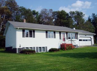 242 Old Concord Rd, Saint Johnsbury, VT 05819