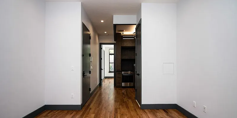 Rented by PM Management | media 19