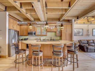 130 S Water St APT 108, Milwaukee, WI 53204