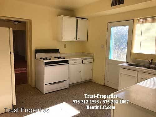 4th image of 339 N Tornillo St