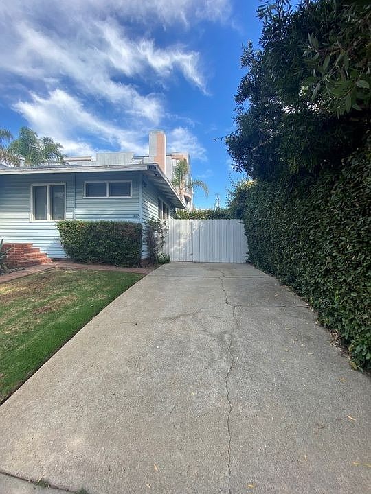 1st image of 1107 10th Street;1002 California