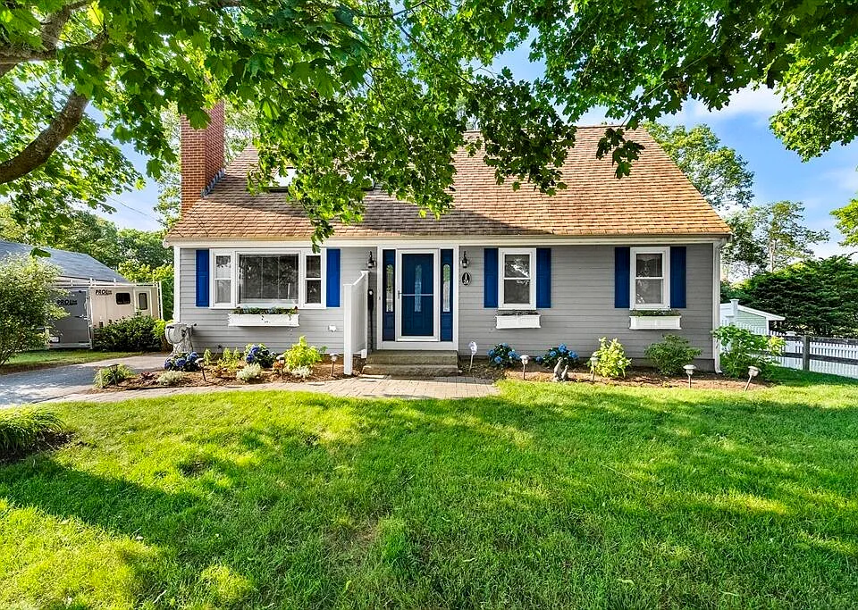 28 Chestnut St