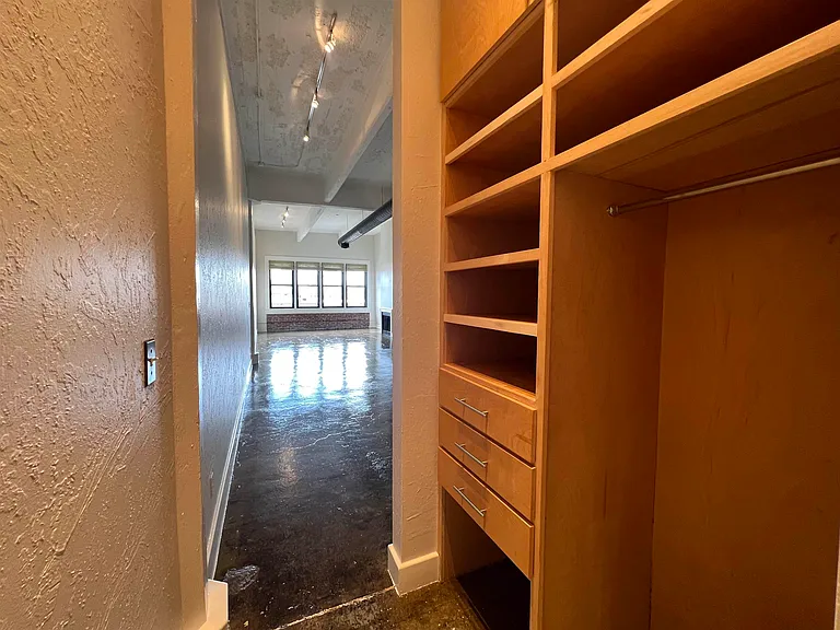 408 S Front St #508 — Photo 18