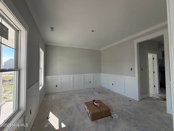 3rd image of 510 E Black Water Lane