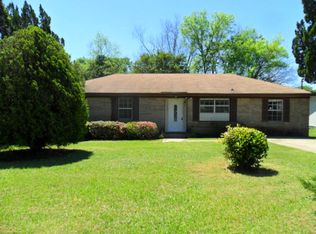 702 Moorehouse Dr, Dothan, AL 36303