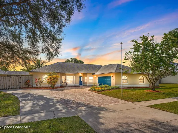 1235 Two Oaks Blvd, Merritt Island, FL 32952