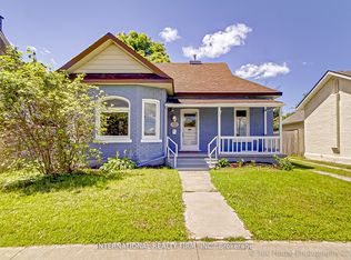 304 Innisfil St, Barrie, ON L4N3G3