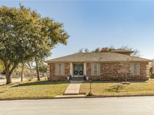 1316 Augustine Ct, College Station, TX 77840