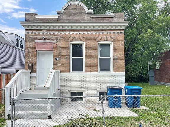 2nd image of 131 Weiss Ave