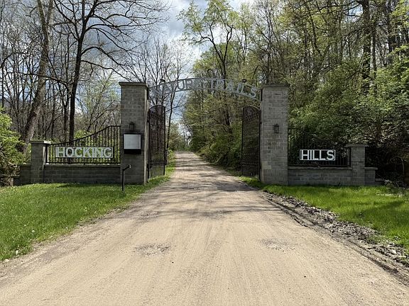 2nd image of 15155 Sauerkraut Rd