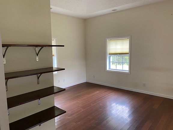 5th image of 9445 Westland Dr