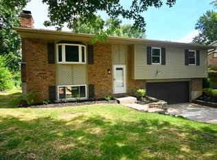 2726 Pineview Dr, Villa Hills, KY 41017