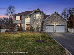 20 Chiswick Ct, Jackson, NJ 08527