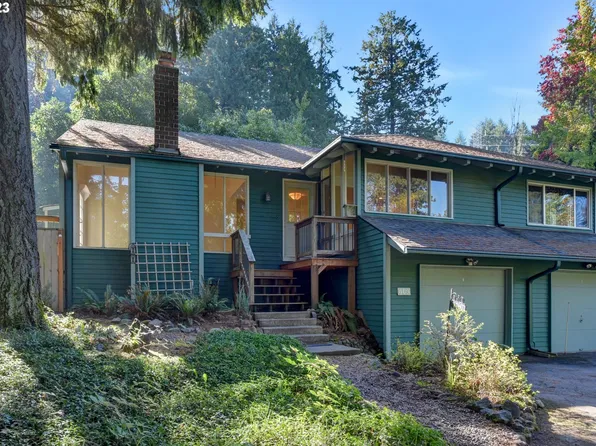 6160 SW Heights Ln, Beaverton, OR 97007