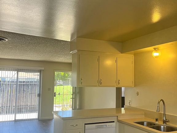 4th image of 1100 Lucern Ave APT 3