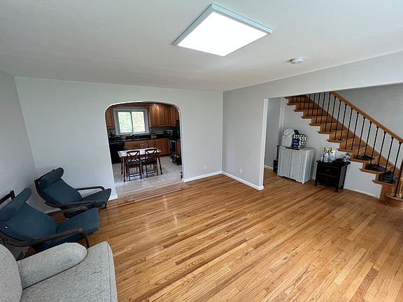 4th image of 2662 Dunning Dr #1