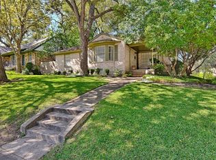 2723 Glenmont Ln, Dallas, TX 75228