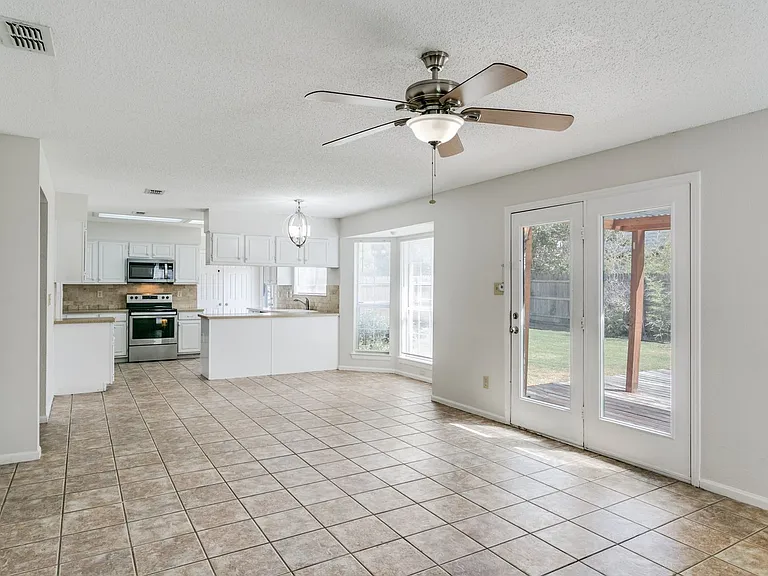 5504 Big Bend Dr — Photo 27
