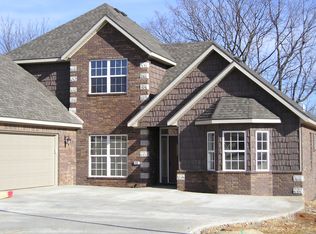 400 NE Shasta Ct, Bentonville, AR 72712