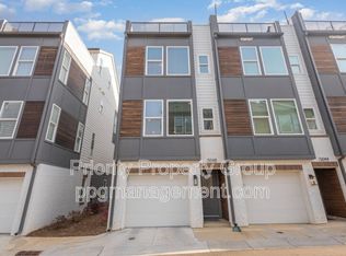 5048 York Park Ln #1, Charlotte, NC 28217