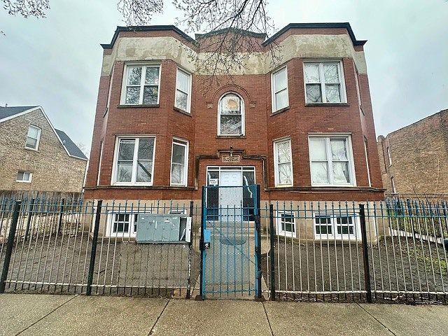 1st image of 4035-37 W Harrison St
