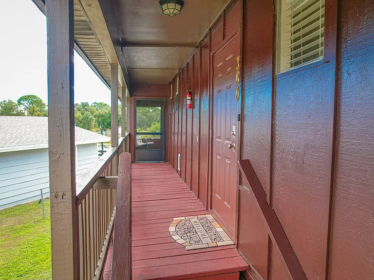 360 1st Ave N #MAIN — Photo 3