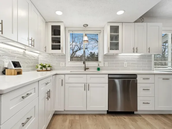 973 123rd Ln NW, Coon Rapids, MN 55448