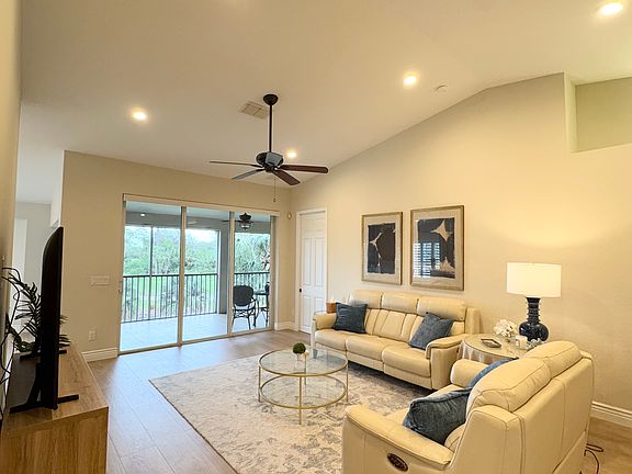 3rd image of 20311 Calice Ct Unit 1903