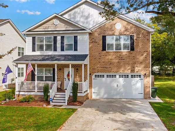 692 Greenbriar Ave, Hampton, VA 23661