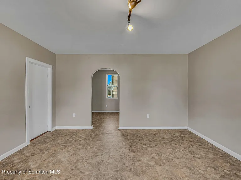 314 Willow St #1 — Photo 6