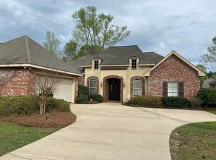 26 Hartley Dr, Hattiesburg, MS 39402