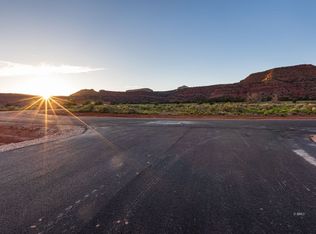 20 Lone Spur Cir, Kanab, UT 84741