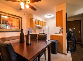 2501 Nevada Ave S APT 4, Saint Louis Park, MN 55426