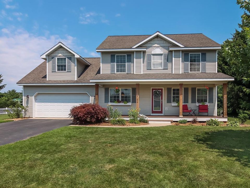 1st image of 5742 Village Dr