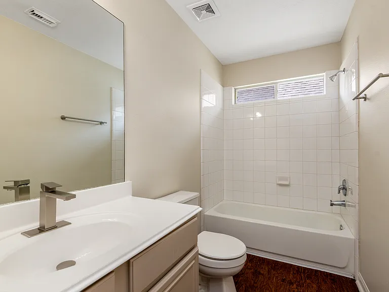 6023 Barany Ct — Photo 27
