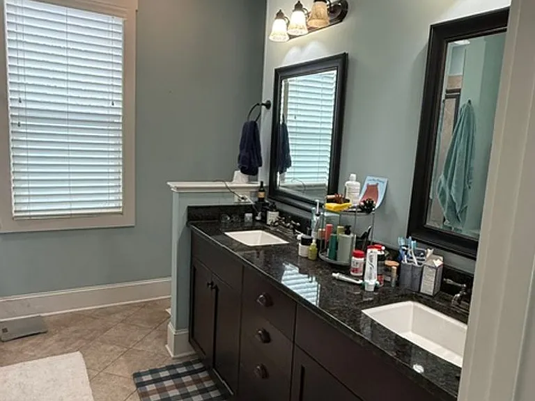 508 Cottage Ct — Photo 9