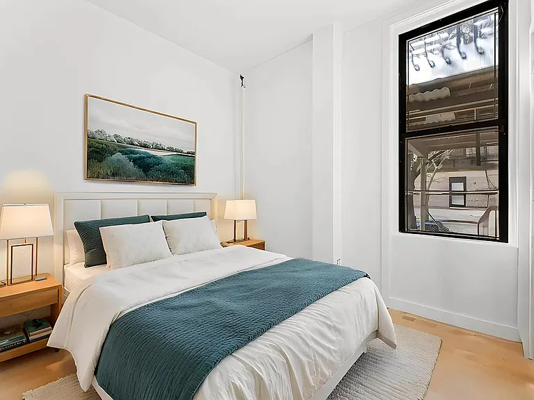 161 Prospect Park W #1R — Photo 8