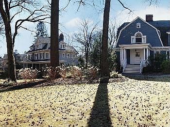 2nd image of 110 Lorraine Ave