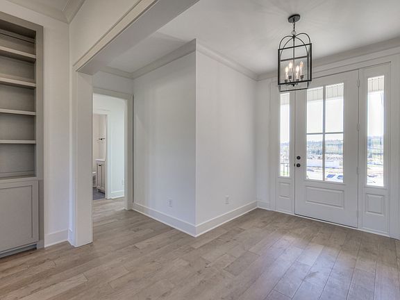 3rd image of 401 Taylers Cir Lot 41