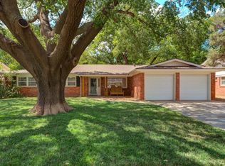 6110 Lynnhaven Dr, Lubbock, TX 79413