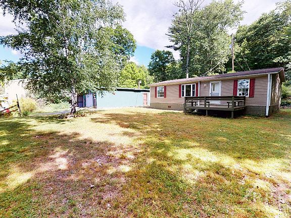 2nd image of 68 Steinbacher Ln