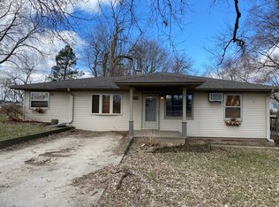 1004 Lenore St, Rock Falls, IL 61071