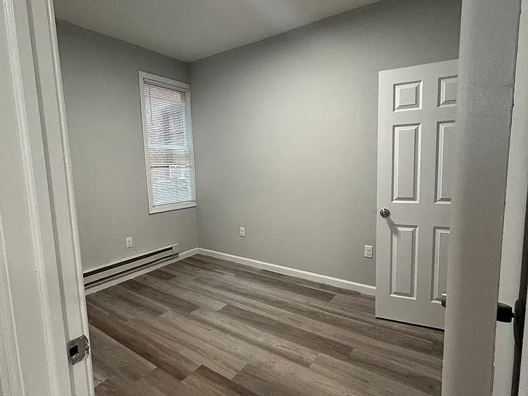 121 Martin St #4 — Photo 6