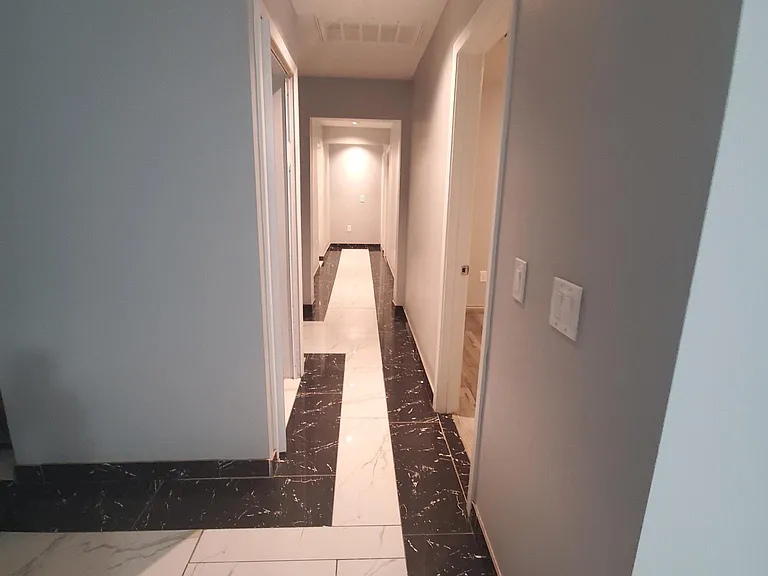 511 E Roeser Rd #B — Photo 3
